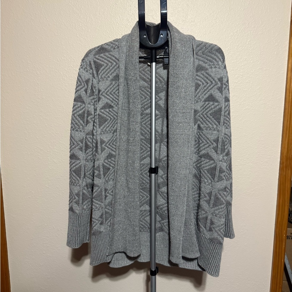 St. John's Bay Gray Geometric Women's Cardigan